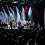 Les artistes du spectacle Noël une tradition en chanson 2023. Crédit : Jean-Charles Labarre / Courtoisie Production